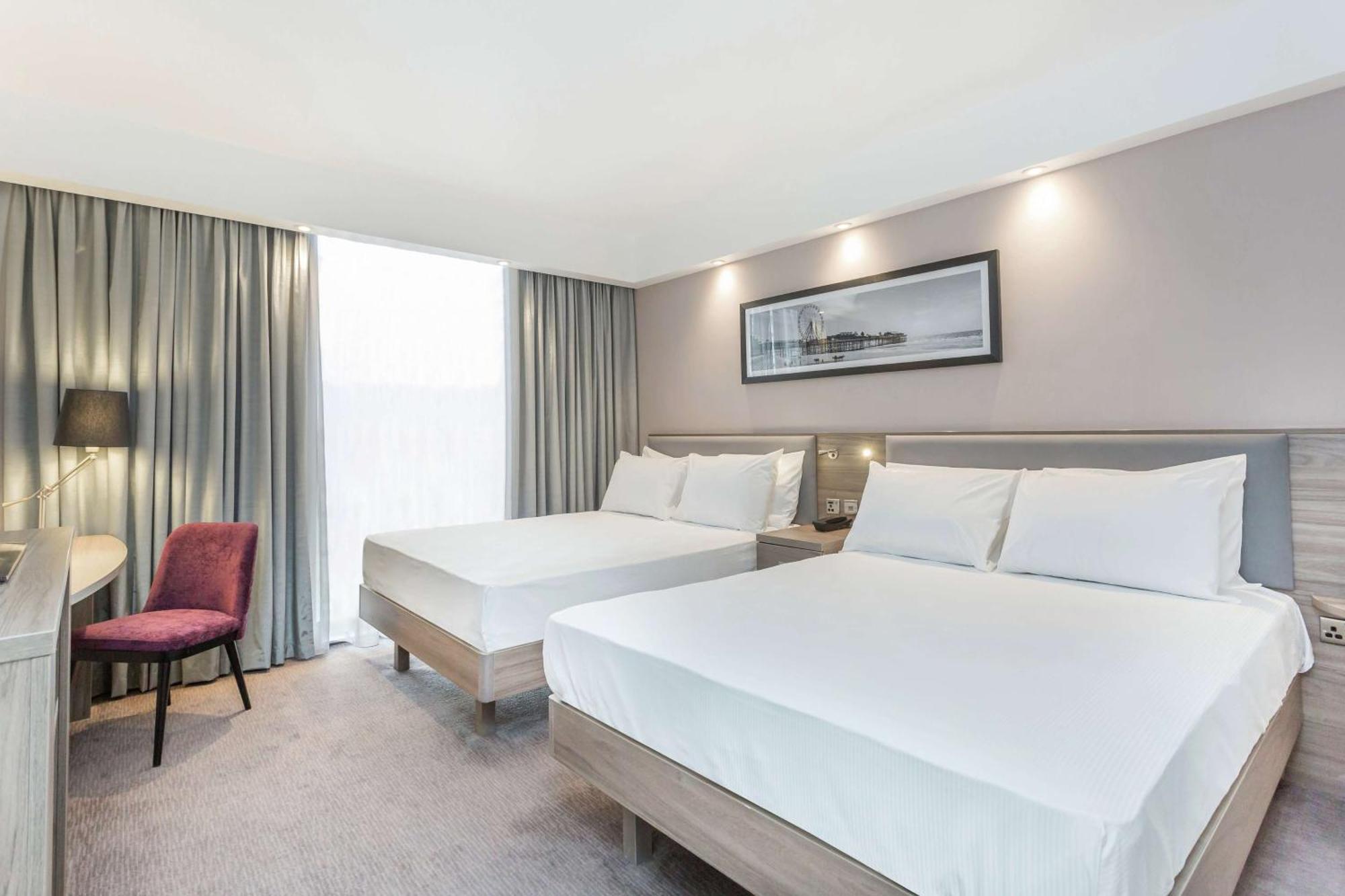 Hampton By Hilton Μπλάκπουλ Εξωτερικό φωτογραφία